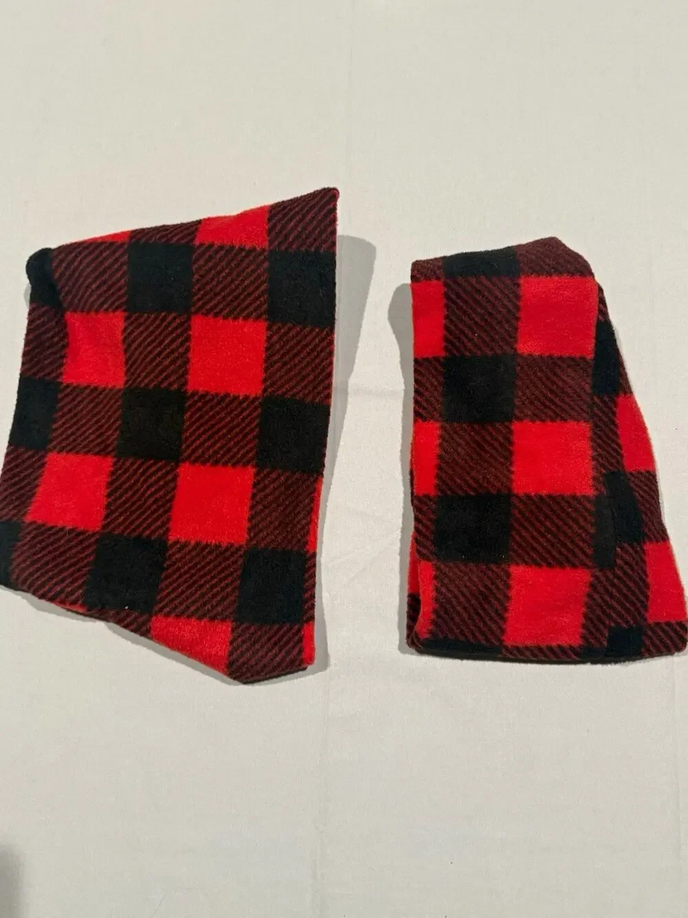 Red Black Buffalo Plaid Fleece Pull-Through Neck Warmer Scarf – Set of 2 Kids